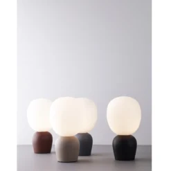 Belid Buddy Tischleuchte muschelfarben Glas opal G9
