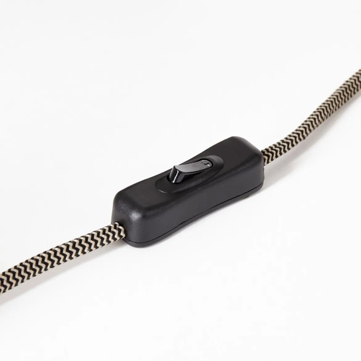Brilliant Leuchten No. 99037-46 Tischleuchte Hardwork E27 schwarz stahl
