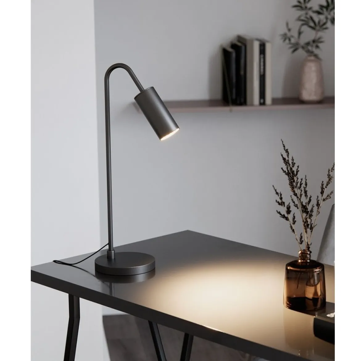 By Rydéns 4002580-4002 Tischleuchte Curve schwarz matt GU10