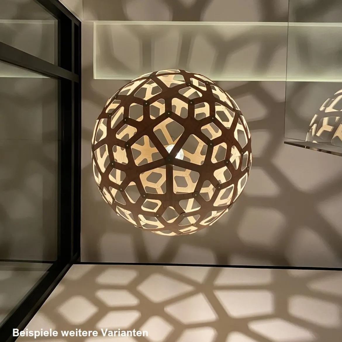 David Trubridge Coral Pendelleuchte Ø 60cm schwarz 2 Seiten