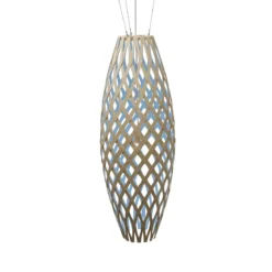 David Trubridge Hinaki Pendelleuchte 140 cm blau