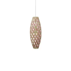 David Trubridge Hinaki Pendelleuchte 50 cm pink