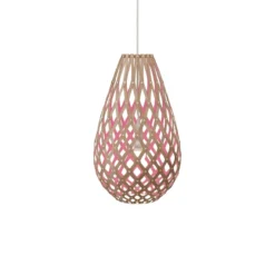David Trubridge Koura Pendelleuchte 75 cm pink