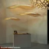 David Trubridge Navicula small Pendelleuchte 57 cm weiß 2 Seiten