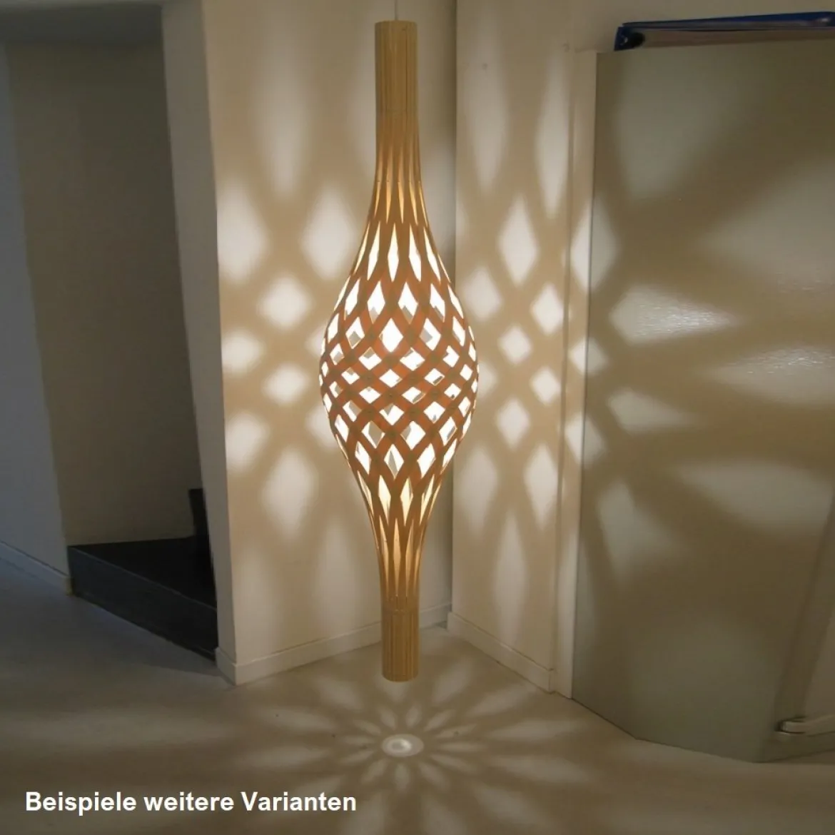 David Trubridge Nikau Pendelleuchte rot