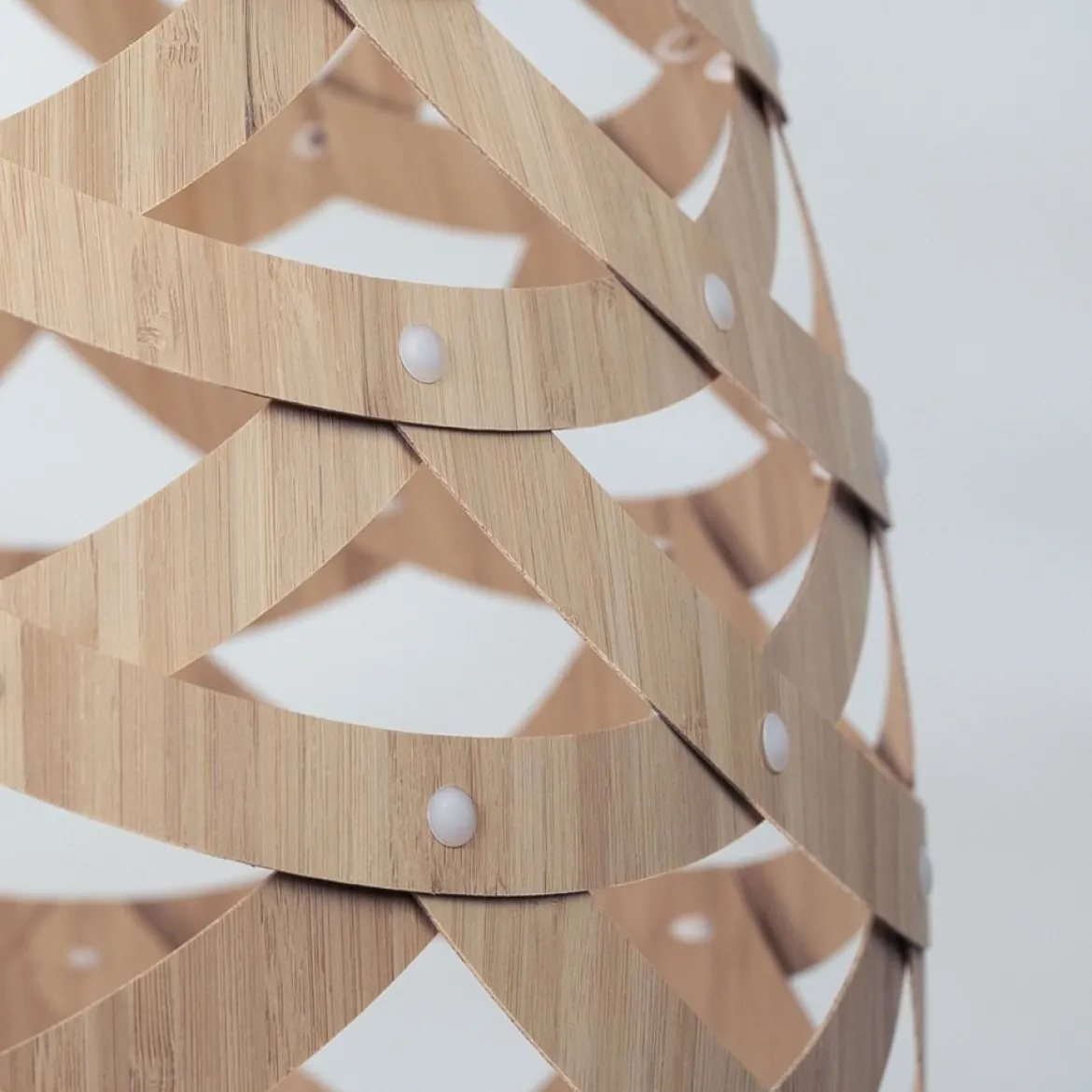 David Trubridge Tui medium Pendelleuchte Ø 54 cm bambus