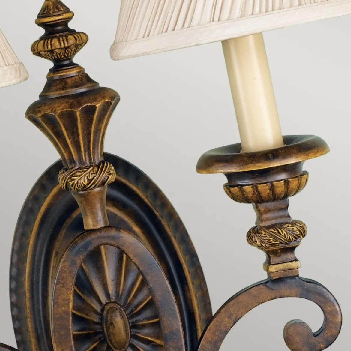 Elstead Lighting Drawing Room Wandleuchte 2-Light Wallnuss Braun Stoffschirm E27