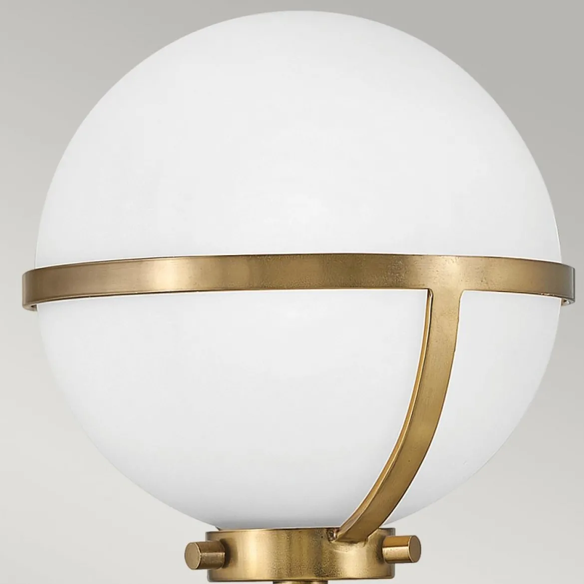 Elstead Lighting Hollis Wandleuchte 1-Light Messing Opalglas E14 IP44