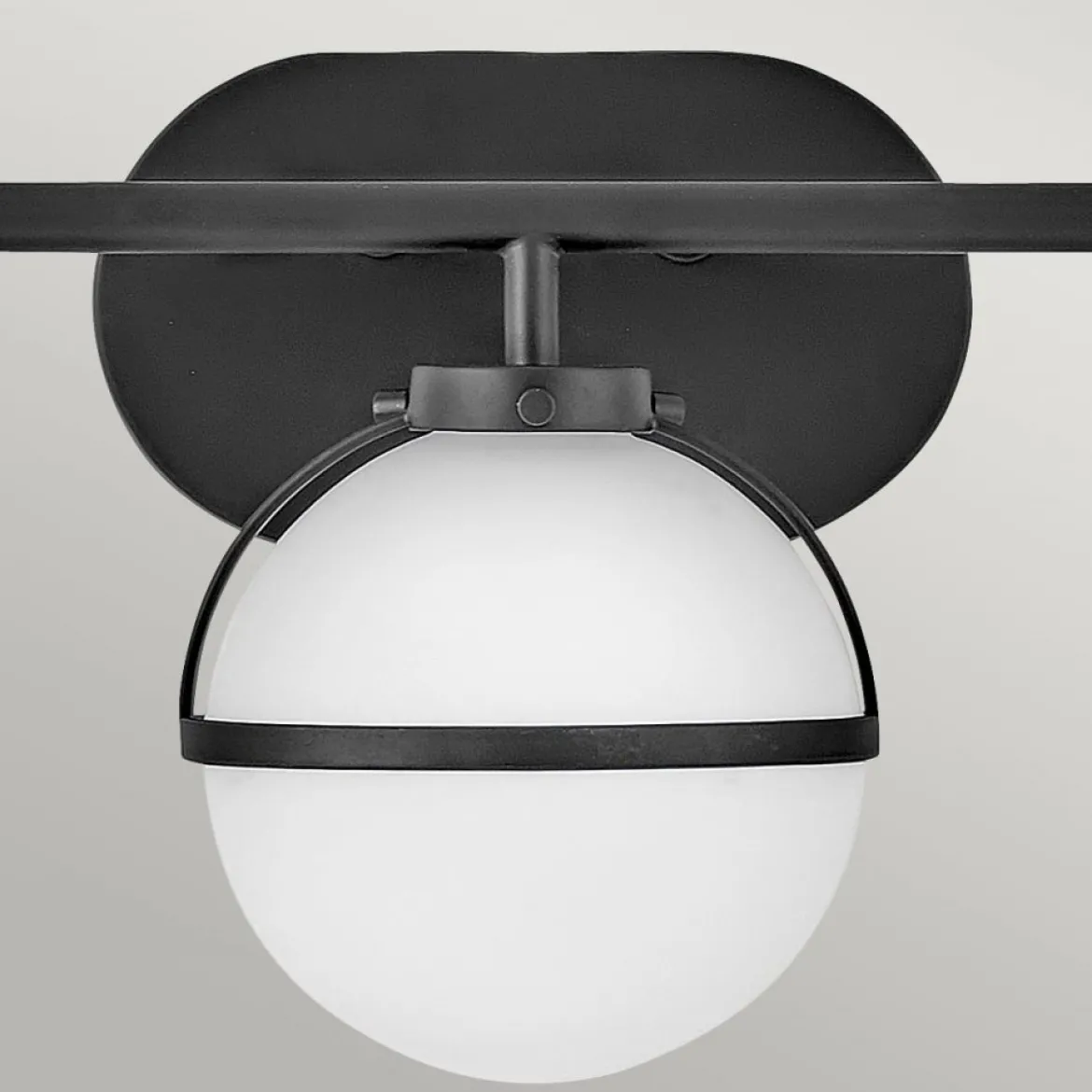 Elstead Lighting Hollis Wandleuchte 3-Light Schwarz Opalglas E14 IP44