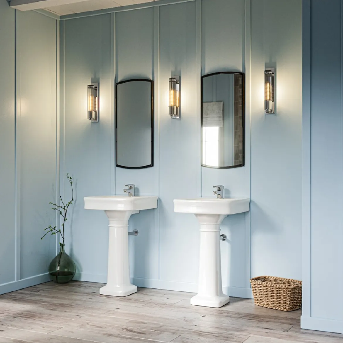 Elstead Lighting Wellington Wandleuchte 1-Light Chrom poliert Klarglas E27