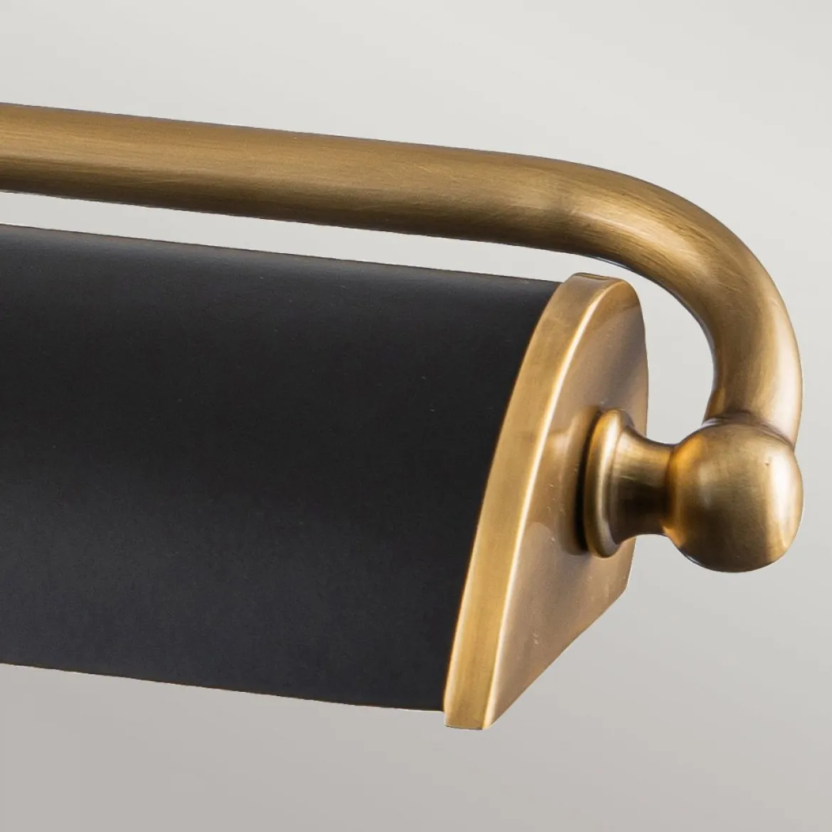 Elstead Lighting Winchfield Bilderleuchte Large 4-Light Messing antik Schwarz matt 70cm