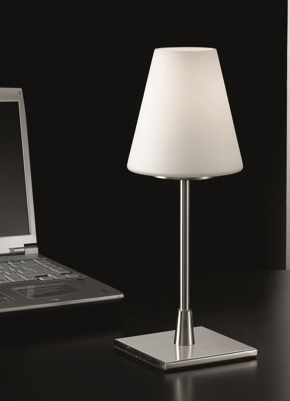 FABAS LUCE No. 2653-31-178 Tischleuchte LUCY big nickel satiniert