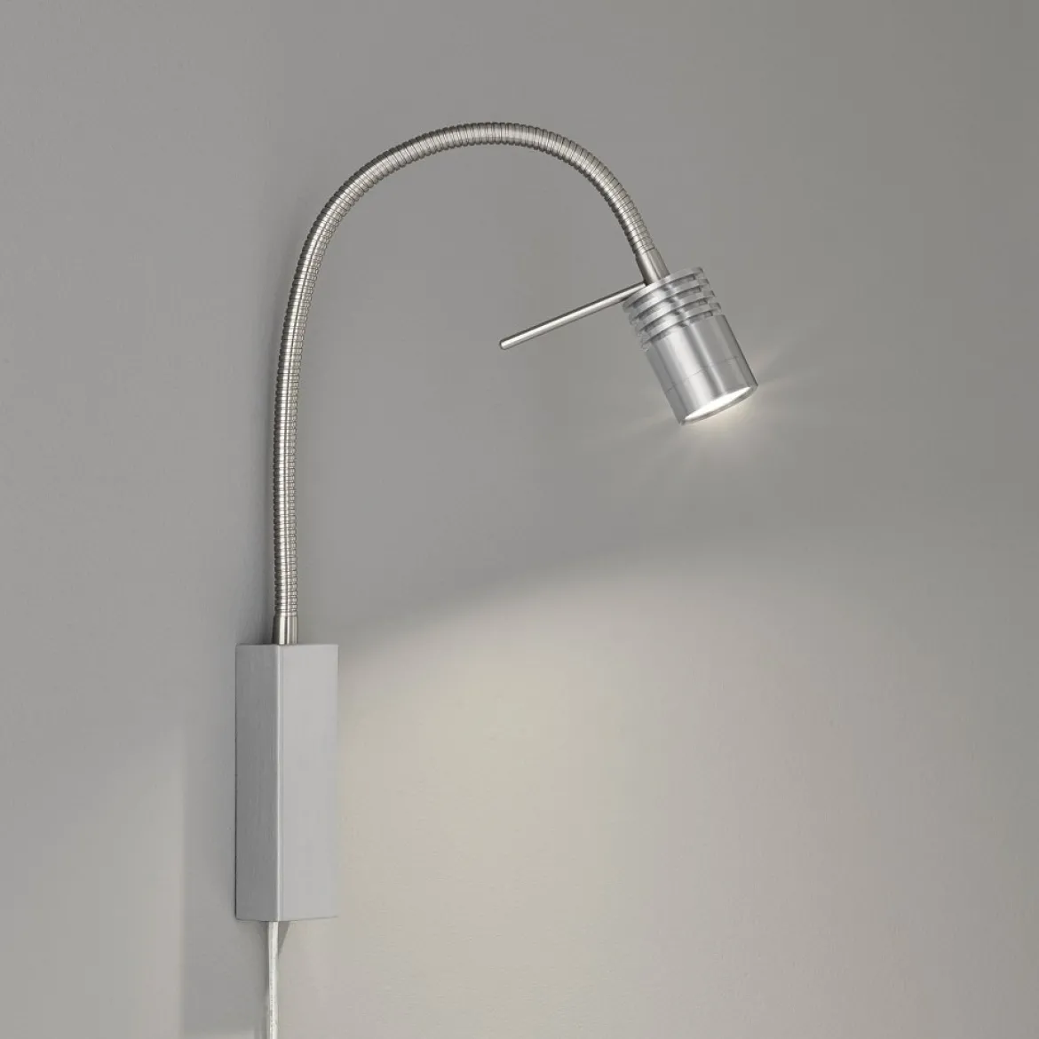 Fischer & Honsel 30408 LED Bettleuchte River Nickel matt geriffelt 2700K