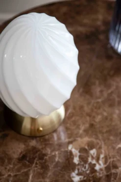 Halo Design No. 739431 Tischleuchte Twist Egg Opal Messing Antik 15cm