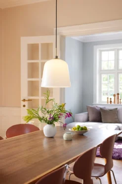 Halo Design 745203 Pendelleuchte Room 49 antikes messing opal 30cm