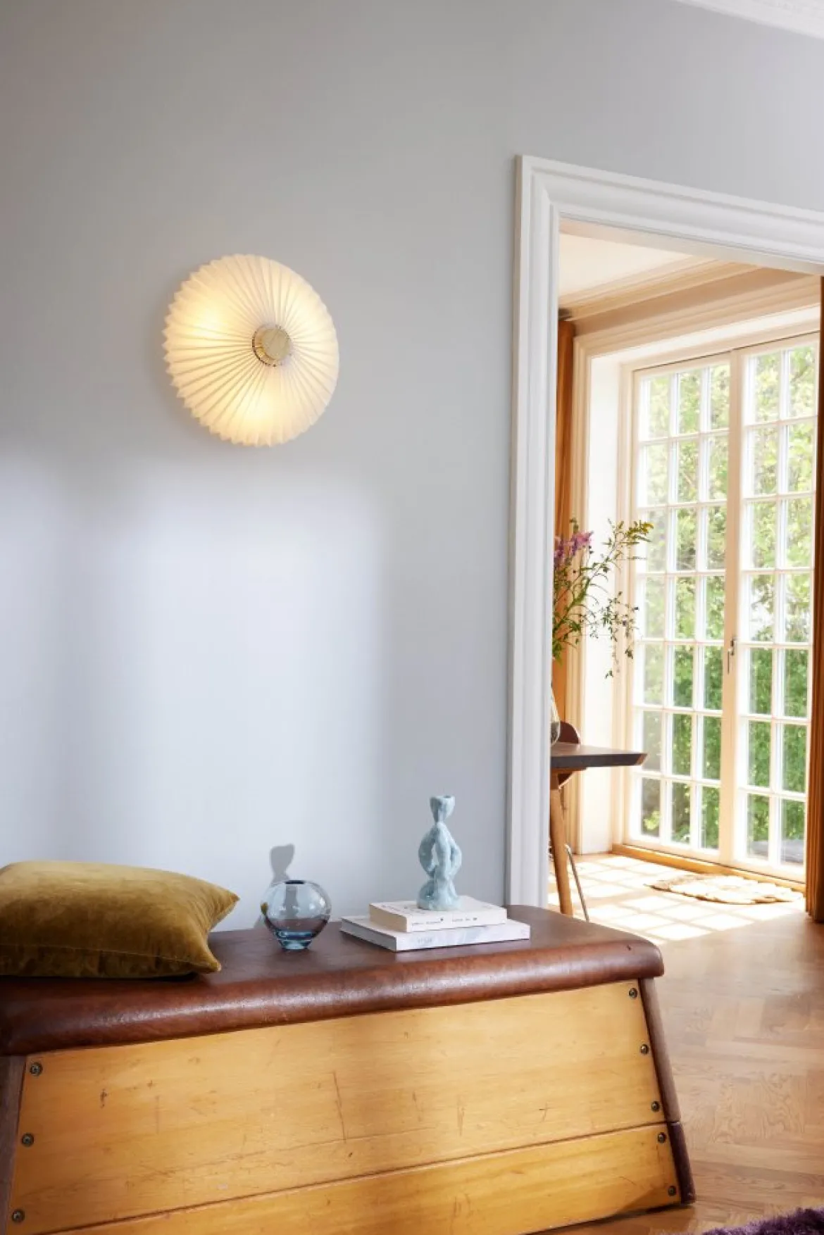 Halo Design 745098 Wand- und Deckenleuchte Paris 50cm weiß messing antik