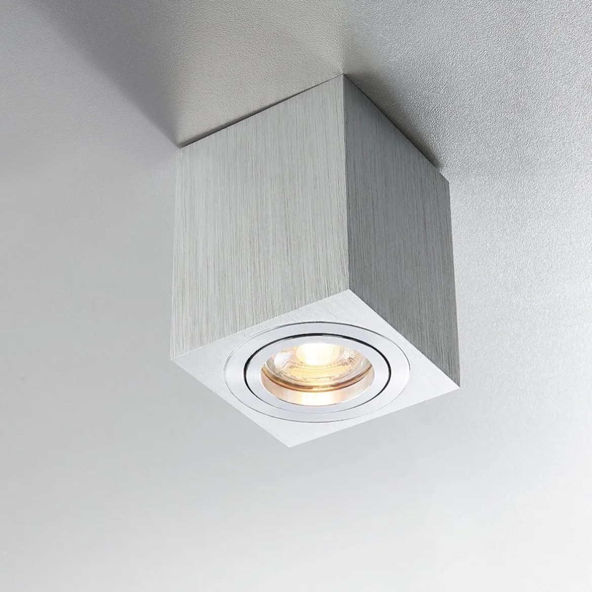 Heitronic Nr. 500736-HE Aufbauleuchte ADL8001 Eckig schwenkbar aluminium GU10
