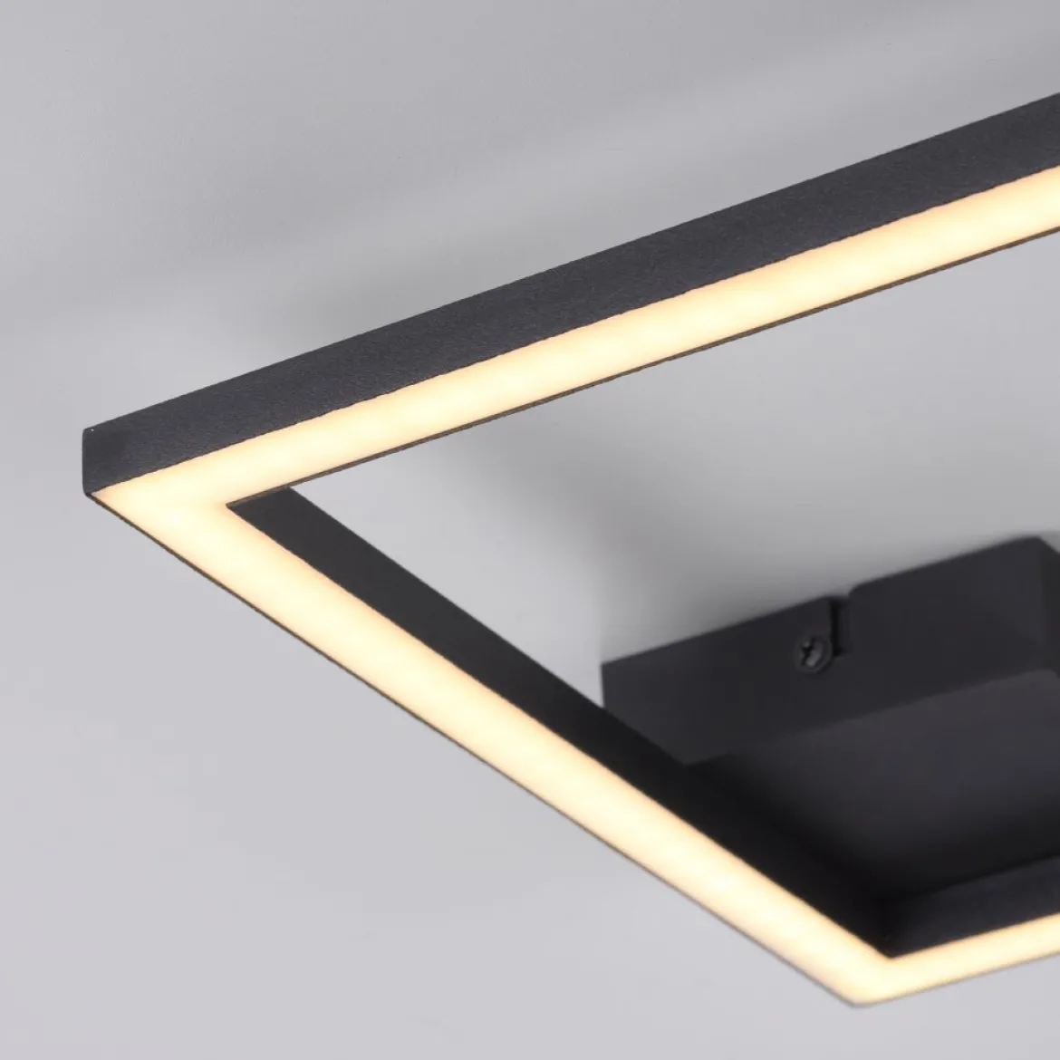 JUST LIGHT 14707-18 IVEN Deckenleuchte schwarz 3000K