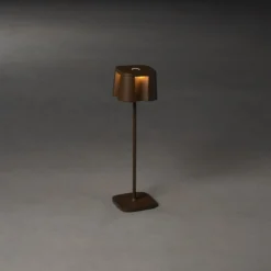 KONSTSMIDE 7818-970 Nice USB-Tischleuchte rostfarben IP54