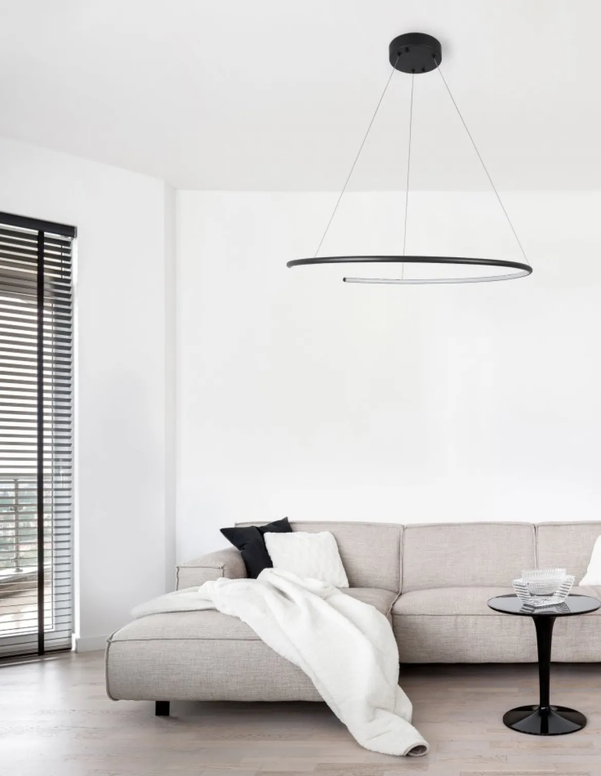 Nova Luce 9010023 BREDA LED Pendelleuchte 70cm 3000K Schwarz