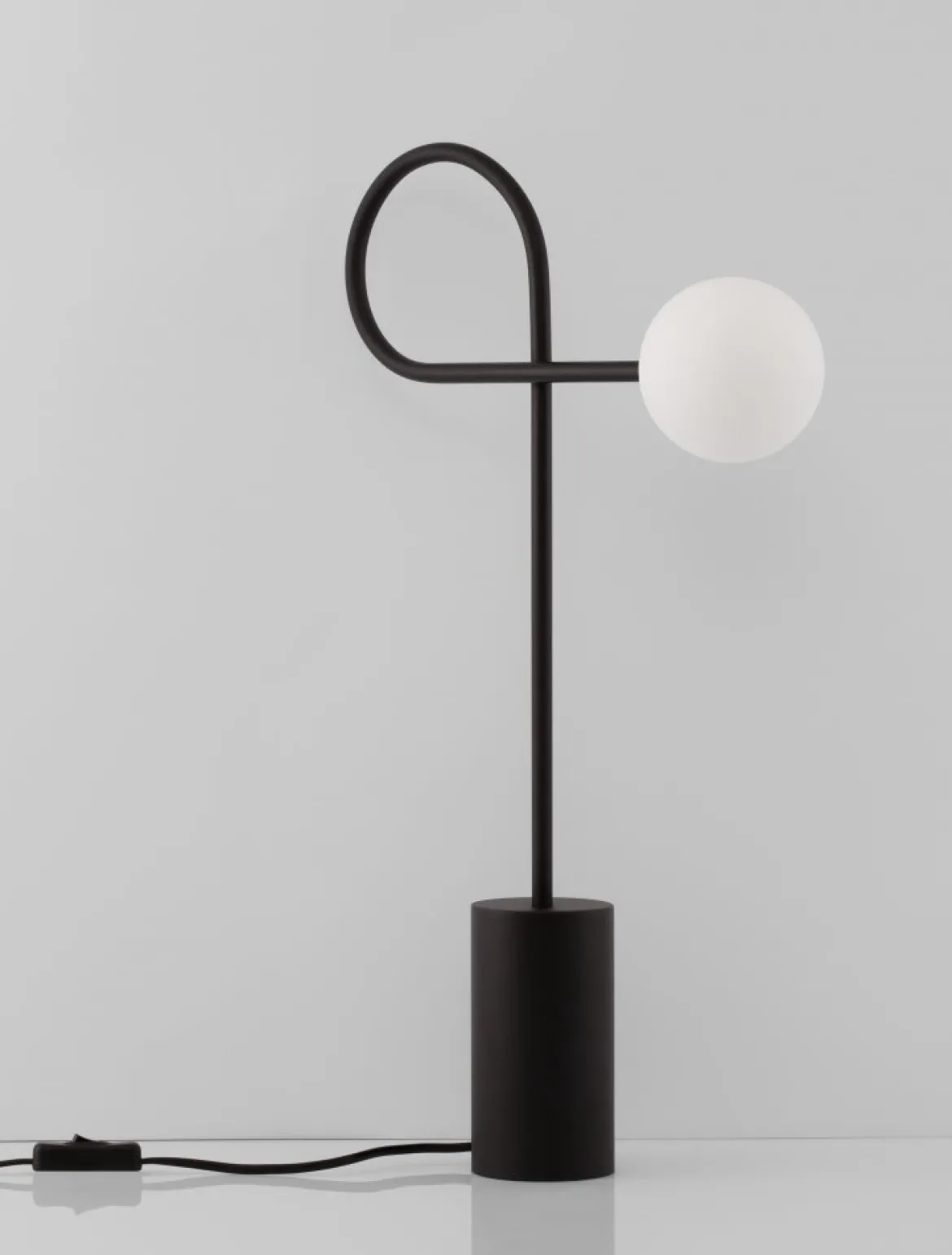 Nova Luce 9010223 DEDALO Tischleuchte Schwarz Weiss G9