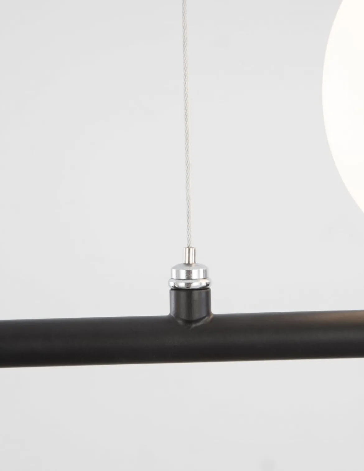 Nova Luce 9100441 IMPERO Pendelleuchte 4-flammig Schwarz Weiss G9