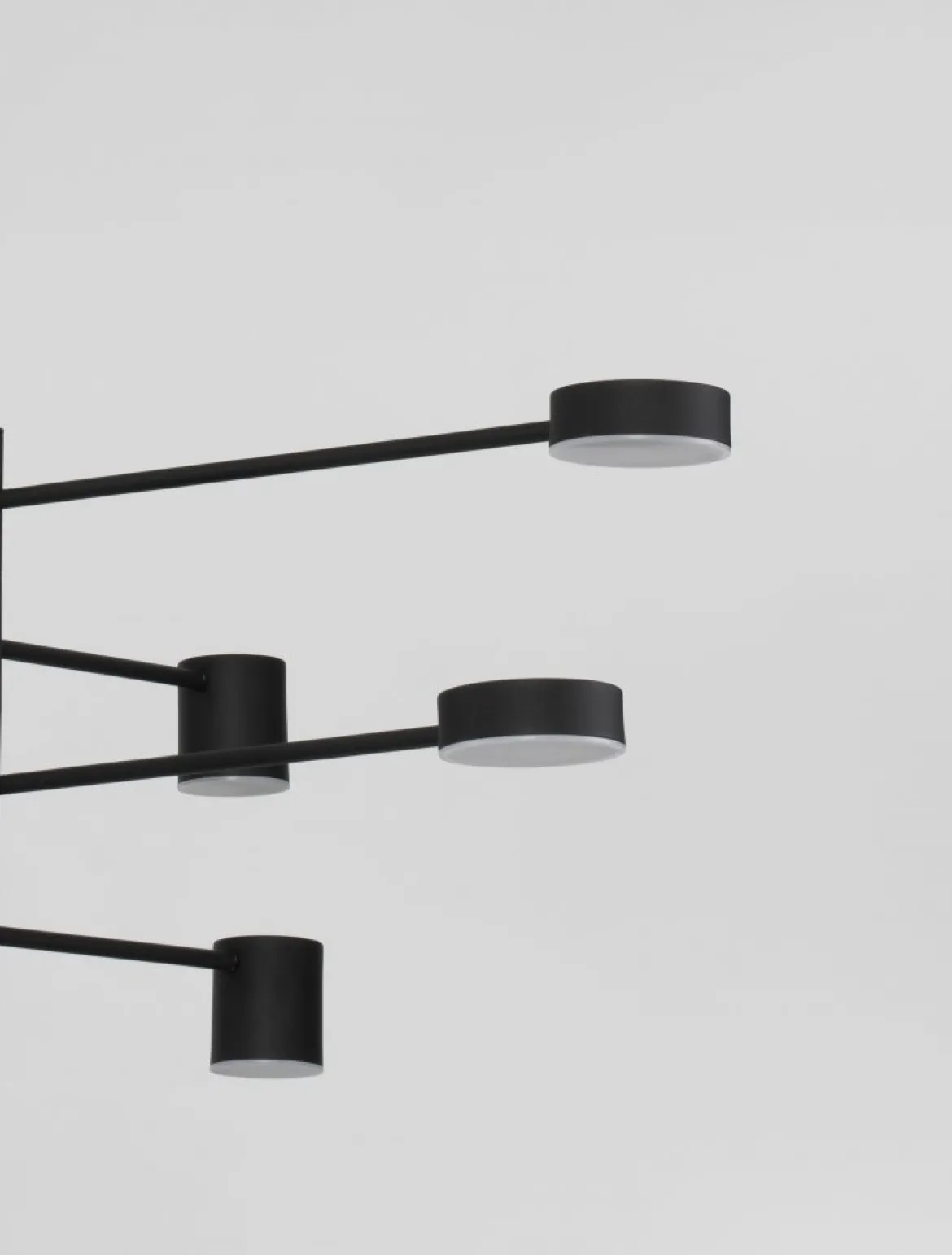 Nova Luce 9080122 NORDIK LED Pendelleuchte 8-flammig 3000K Schwarz