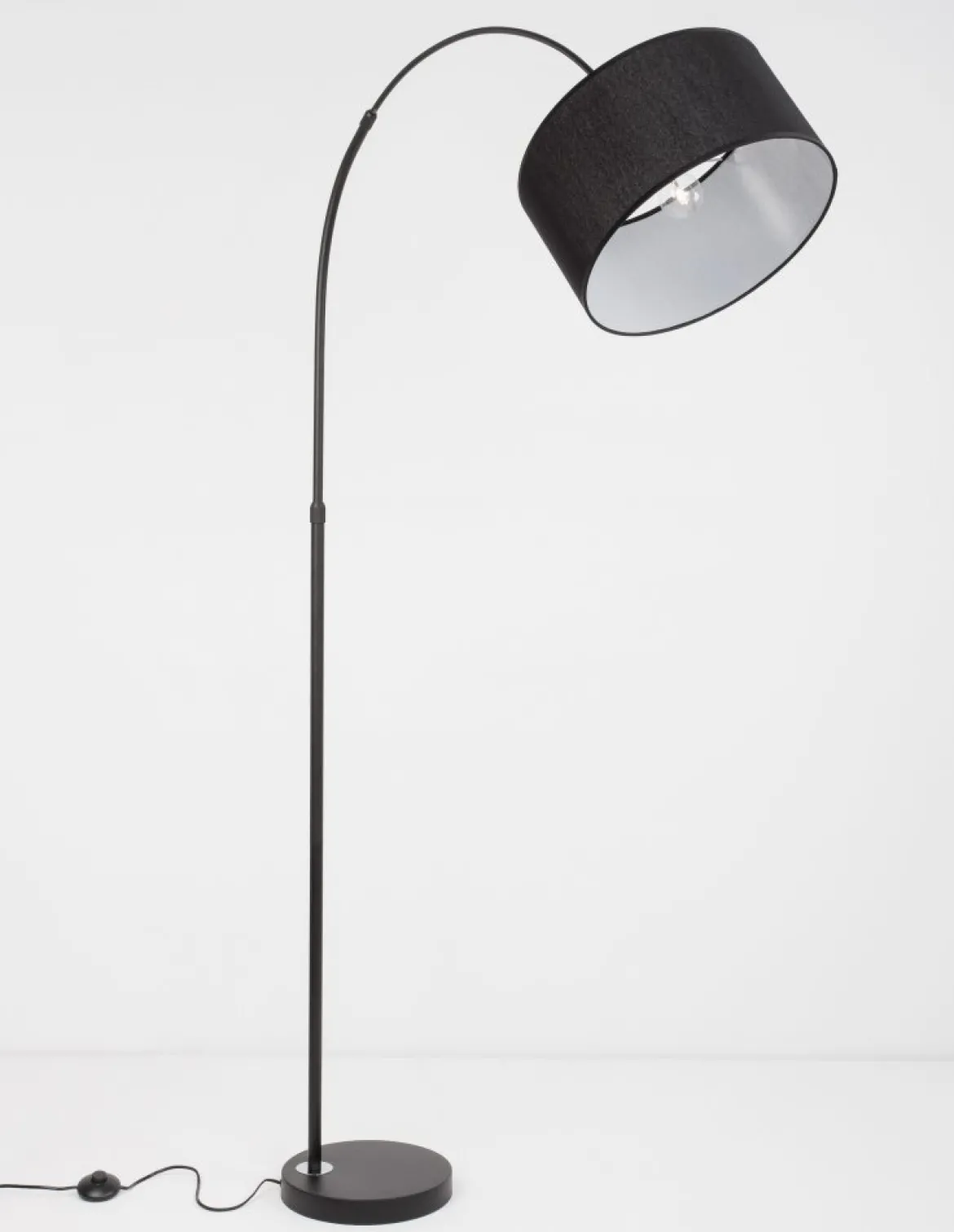 Nova Luce 9401652 SAMA Stehlampe Schwarz E27