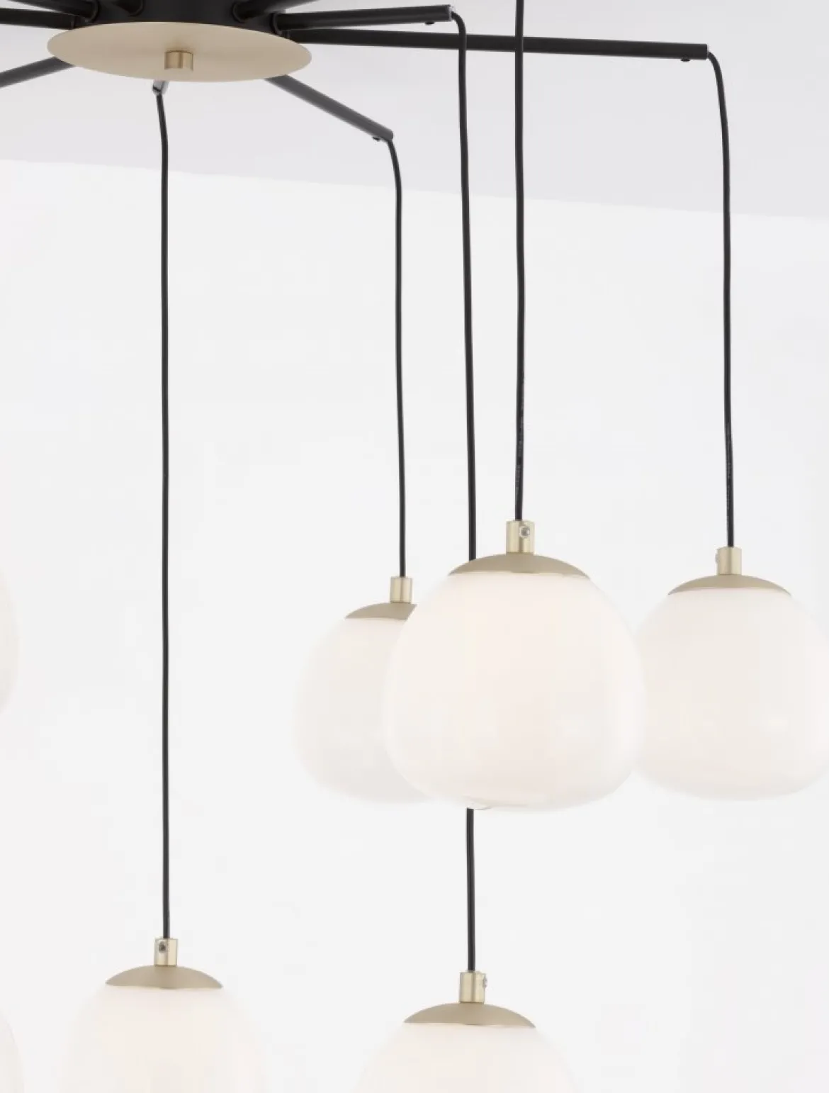 Nova Luce 9009260 THE EGG Pendelleuchte 8-flammig Gold Schwarz G9