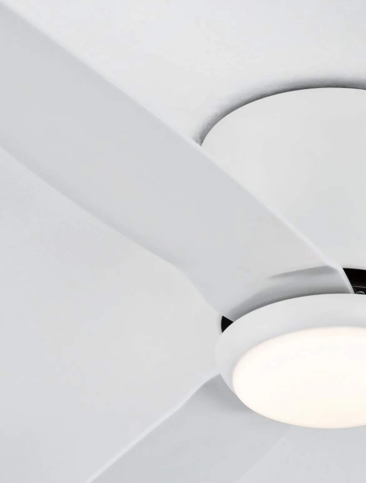Nova Luce 9952361 VOLGA LED Ventilator 3000K Weiss
