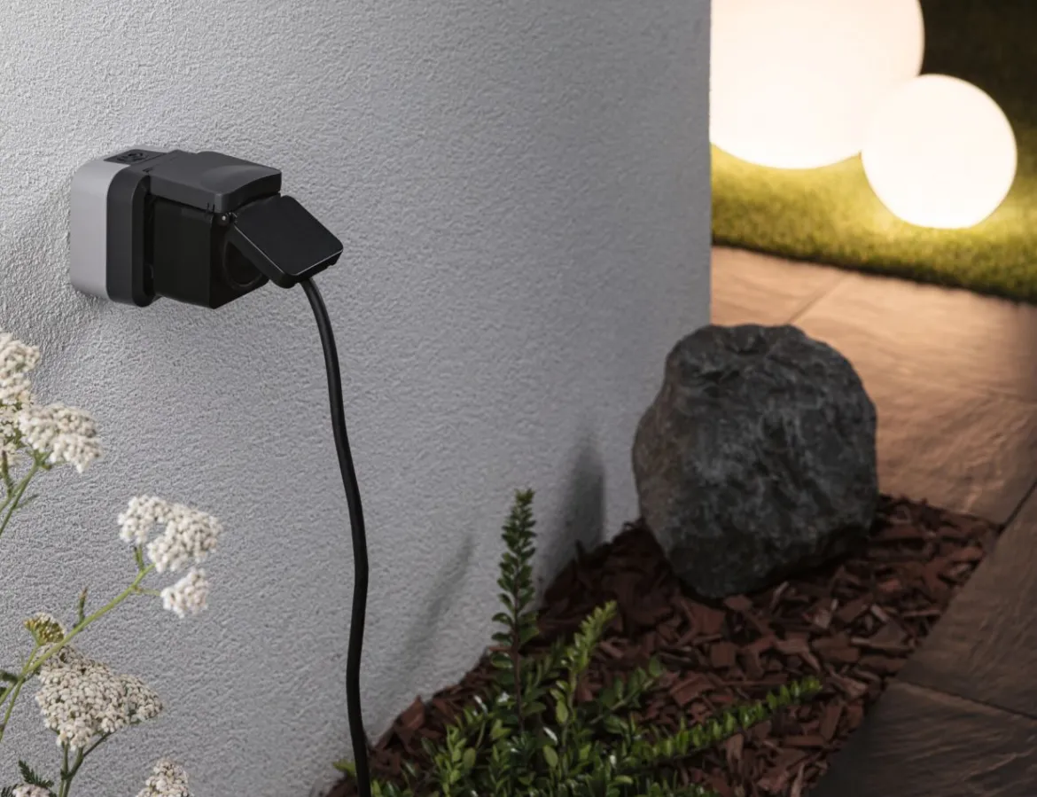 Paulmann 50138 Smart Plug Outdoor Zwischenstecker Schwarz IP44