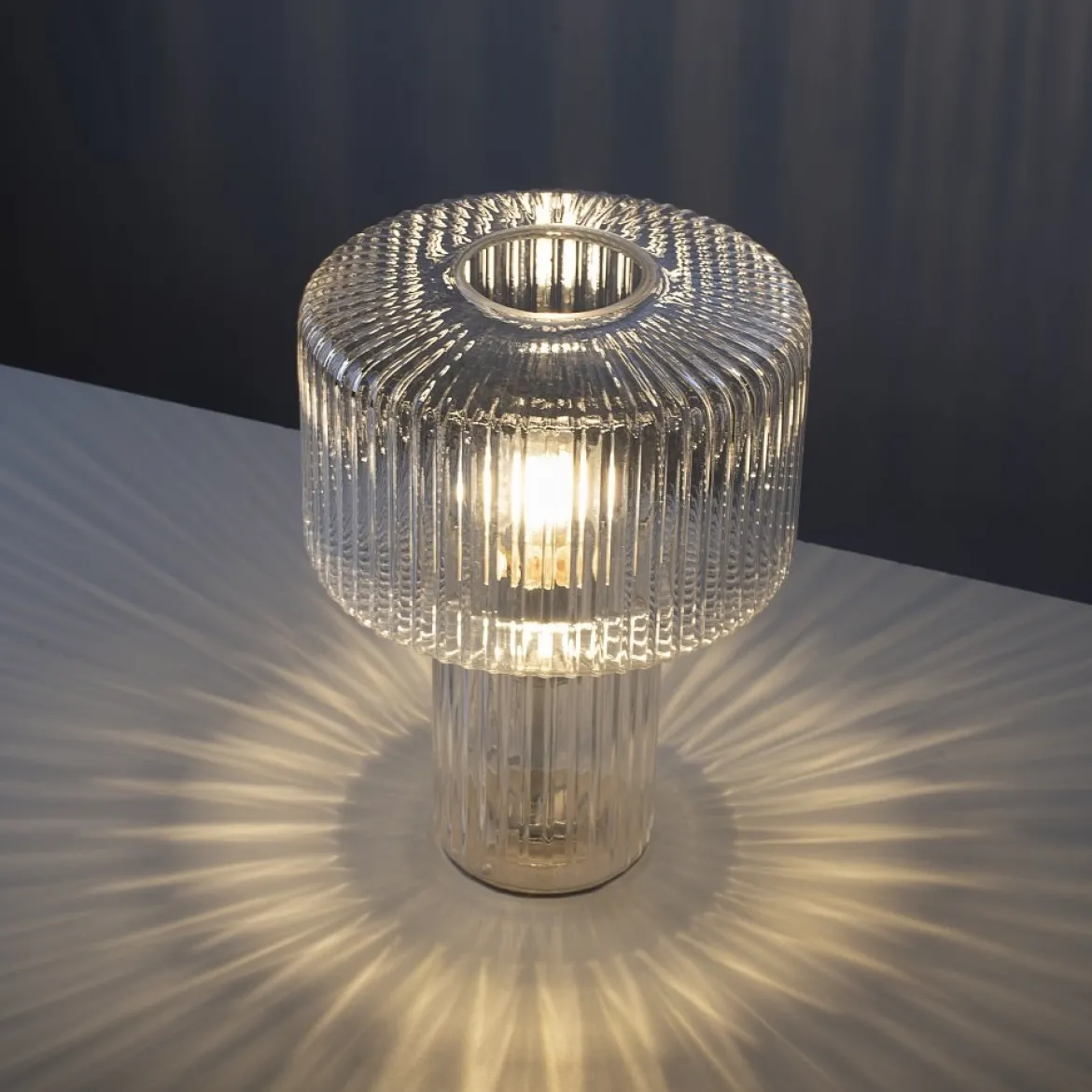 Paul Neuhaus 4092-00 Fungus Tischleuchte transparent