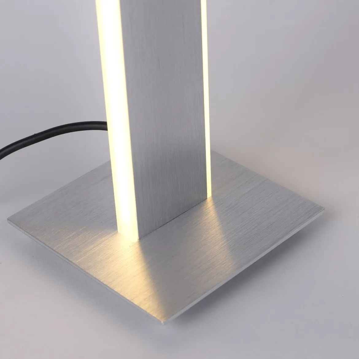Paul Neuhaus 4460-95 Q-ADRIANA Tischleuchte aluminium