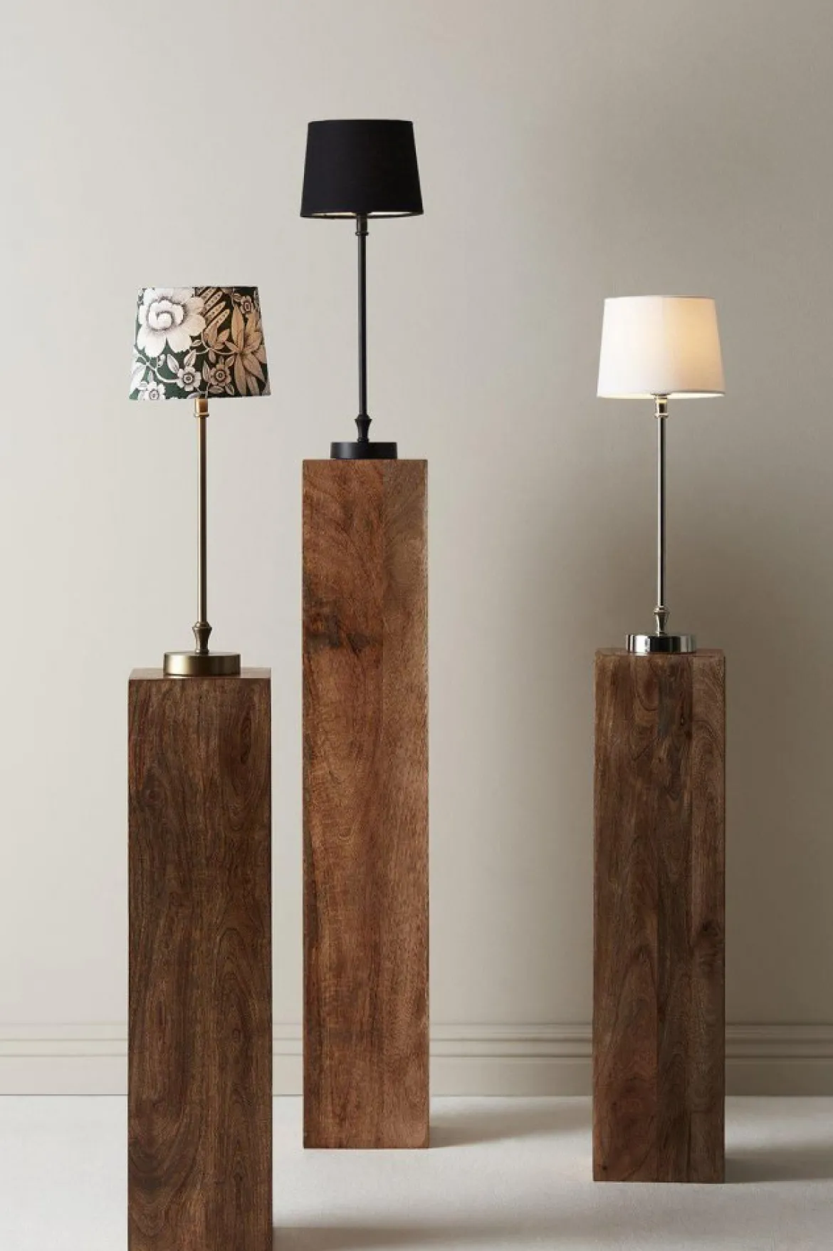 PR Home 71001-420FR01 Tischleuchte Liam silber Stoffschirm weiß 59cm