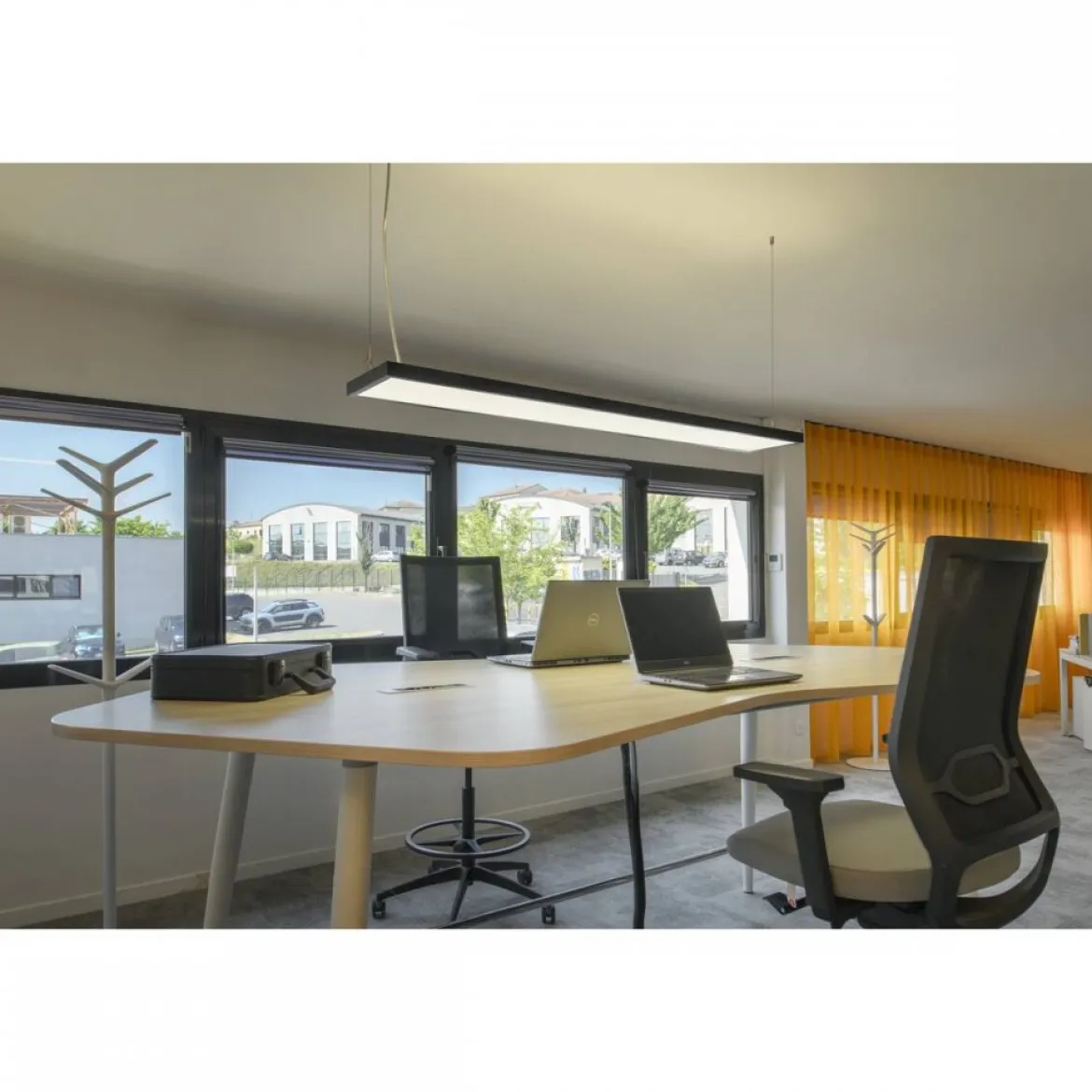 SLV 1007471 WORKLIGHT PRO 150 Pendelleuchte 150cm 4000K DALI Touch schwarz